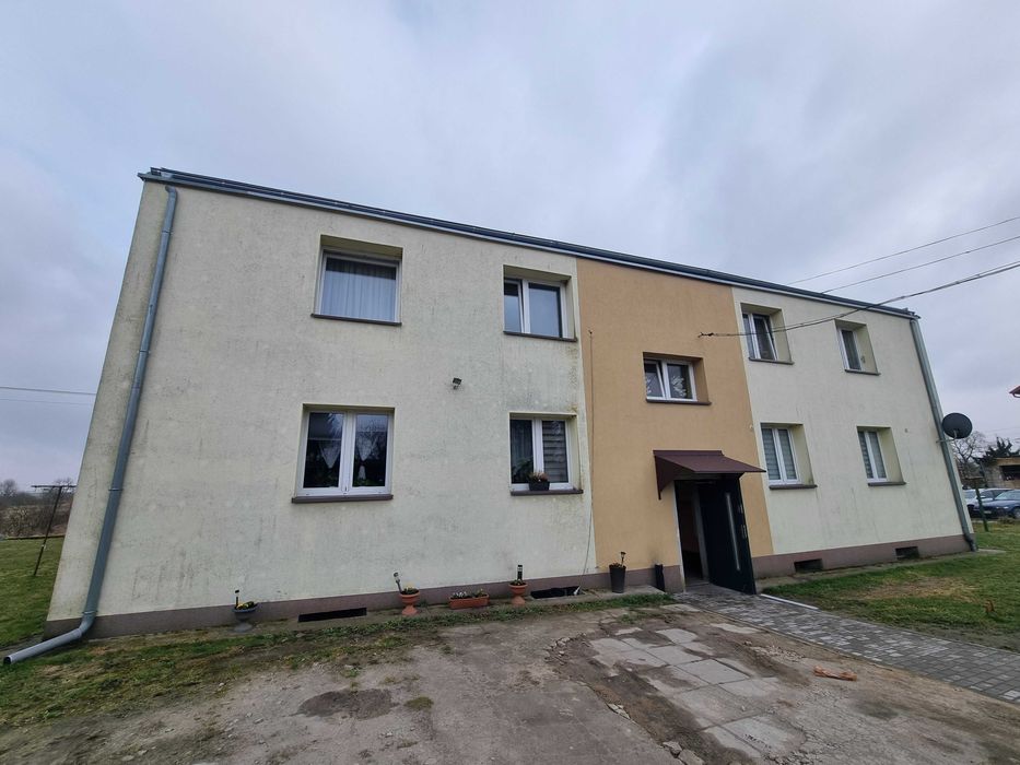 Mieszkanie 2 pokojowe w Rzęsinie 1 piętro w bloku z altanką i garażem - Widok 4