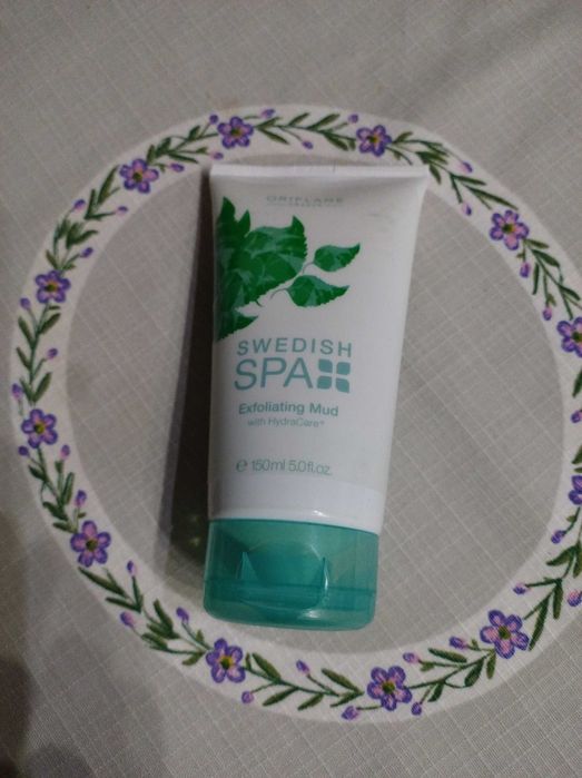 Złuszczający piling błotny Swedish Spa .