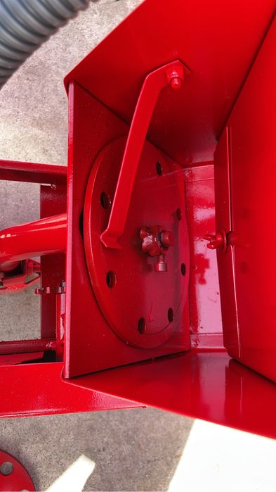 Semeador de milho e feijao 3 linhas