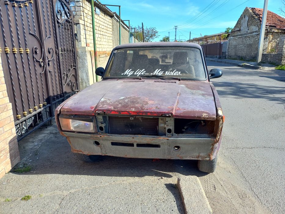 Продам корча ваз 2107