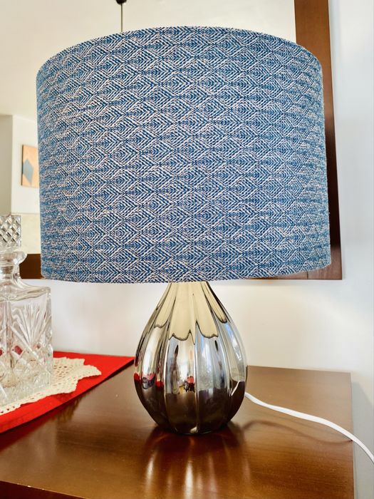 Lampa nocna / stolowa MASSIVE lampka