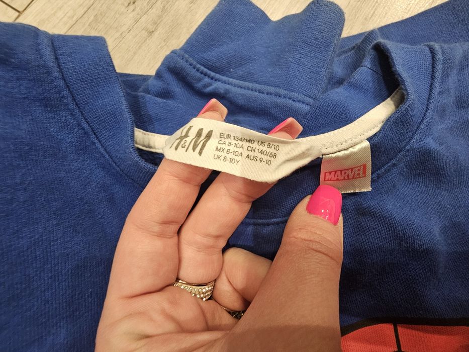 Dres H&M Marvel 134/140 Spider Man