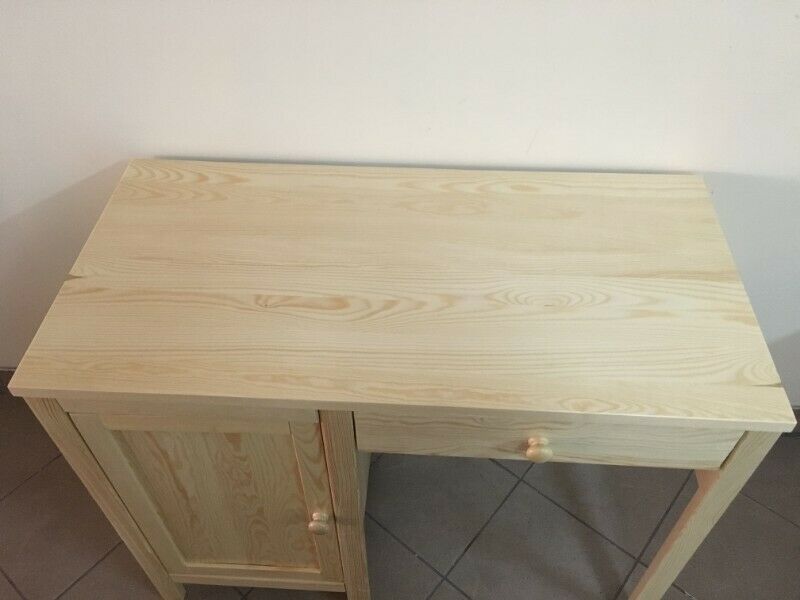 Biurko IGA1, drewno sosnowe, bardzo solidne, kolory
