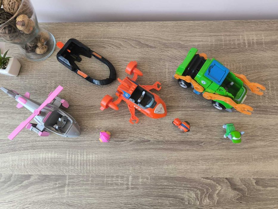 Щенячий патруль у кіно автомобіль Делюкс