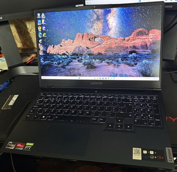 Portátil Gaming Lenovo Legion 15.6” 165Hz Ryzen 7 16GB RAM 512GB NVME Nvidia RTX3060 6GB