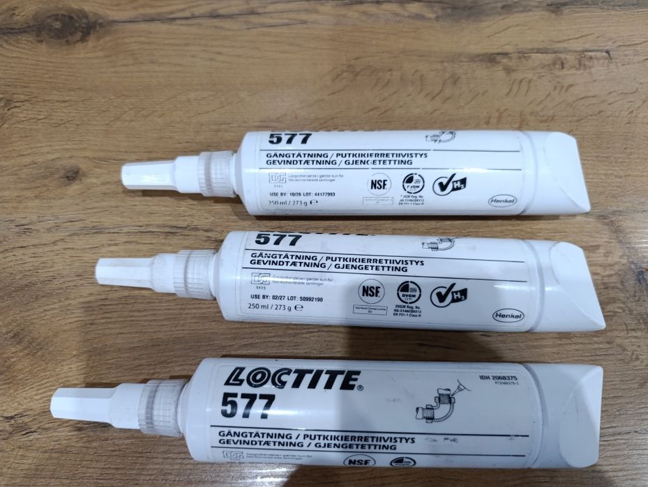 Klej do gwintów Loctite 577 250 ml 273g