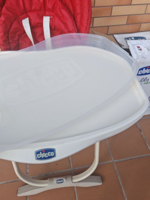 Cadeira de refeição Chicco Polly Magic