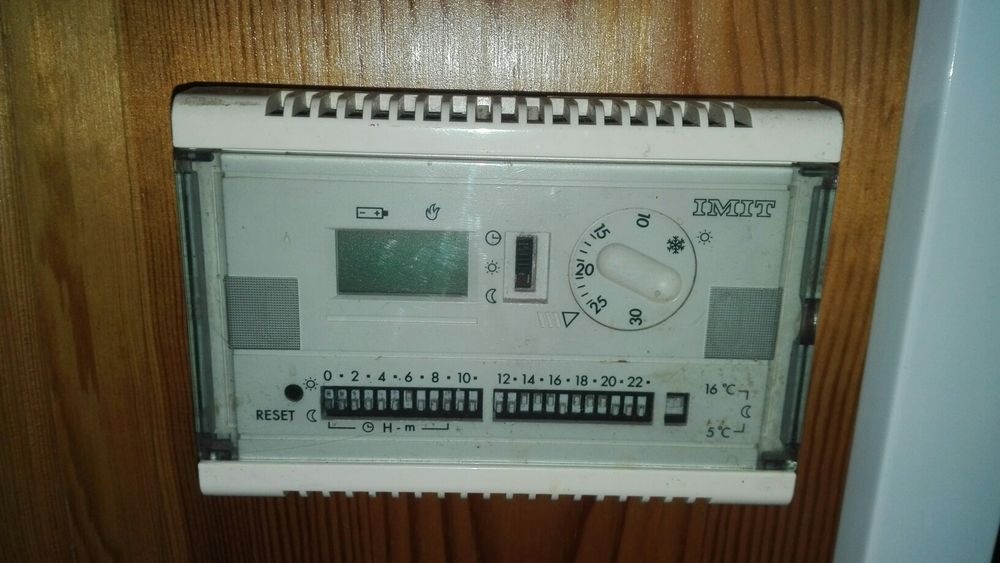 Programator czasowy pieca centralnego c.o