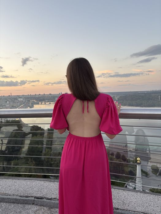 Літня сукня з льону.