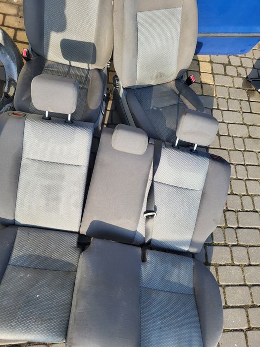Fotele kanapa komplet ford focus mk2 06r chatchback nie podarte