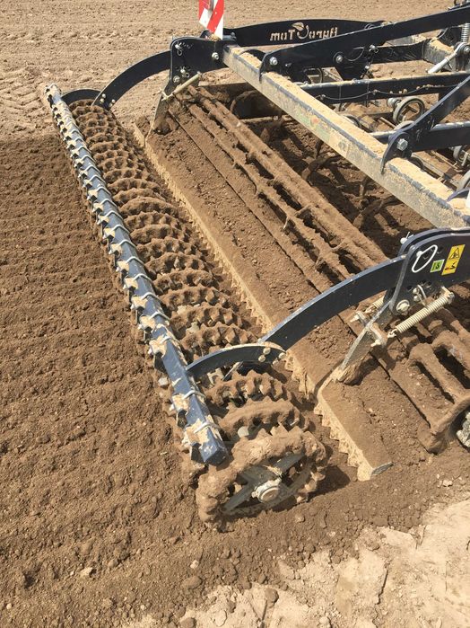 Agregat uprawowy AGRO-TOM UP 3 WYNAJEM