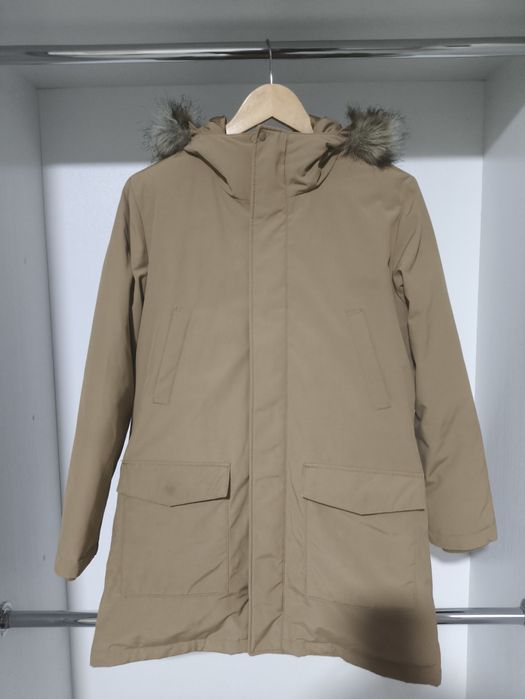 Зимова куртка Uniqlo