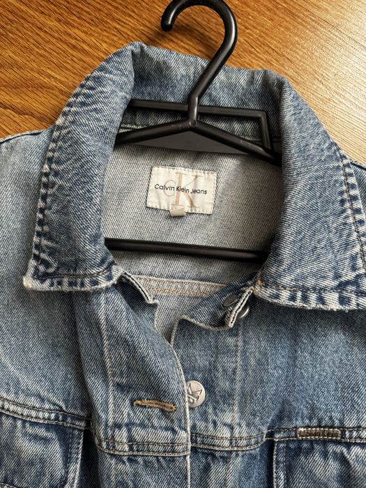Джинсовка, розмір М,Calvin Klein Jeans оригінальні