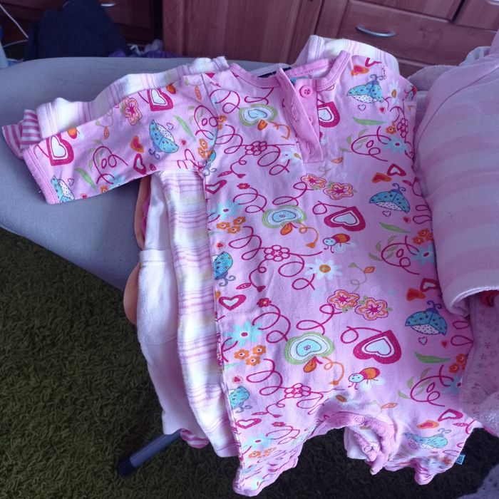 Обміняю одян для дівчинки від народження до 3 міс.