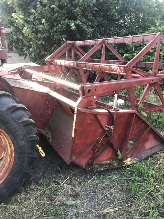 Зернозбиральний комбайн