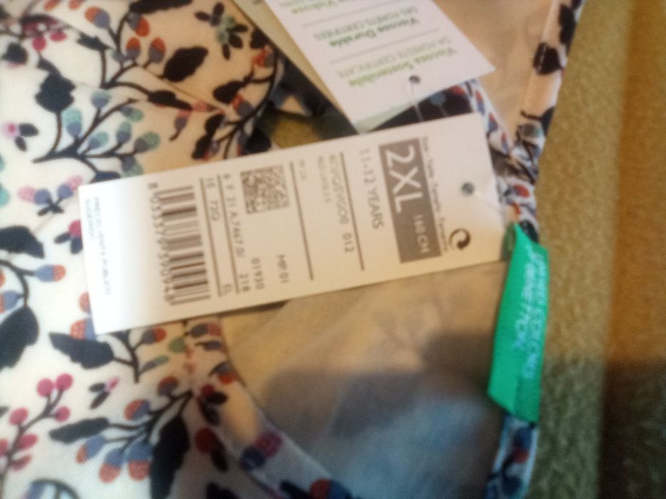 Vestido Benetton novo