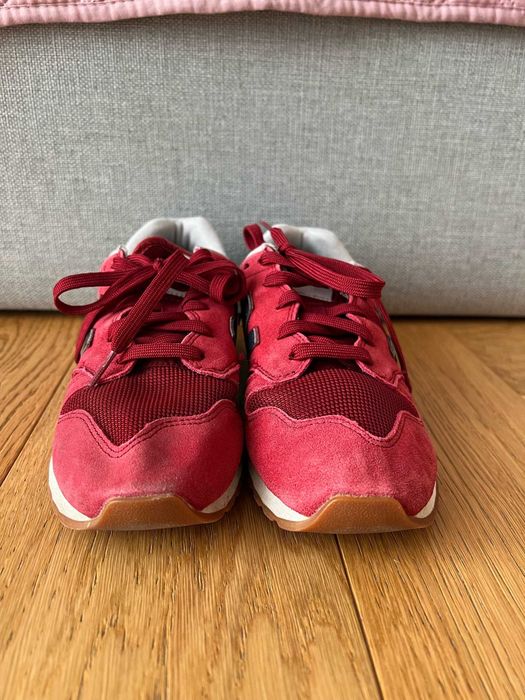 Czerwone, materiałowo-zamszowe buty sportowe, New Balance 520