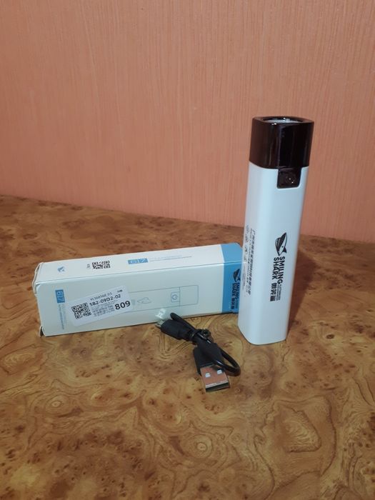 Фонарик карманный аккумуляторный с функцией powerbank