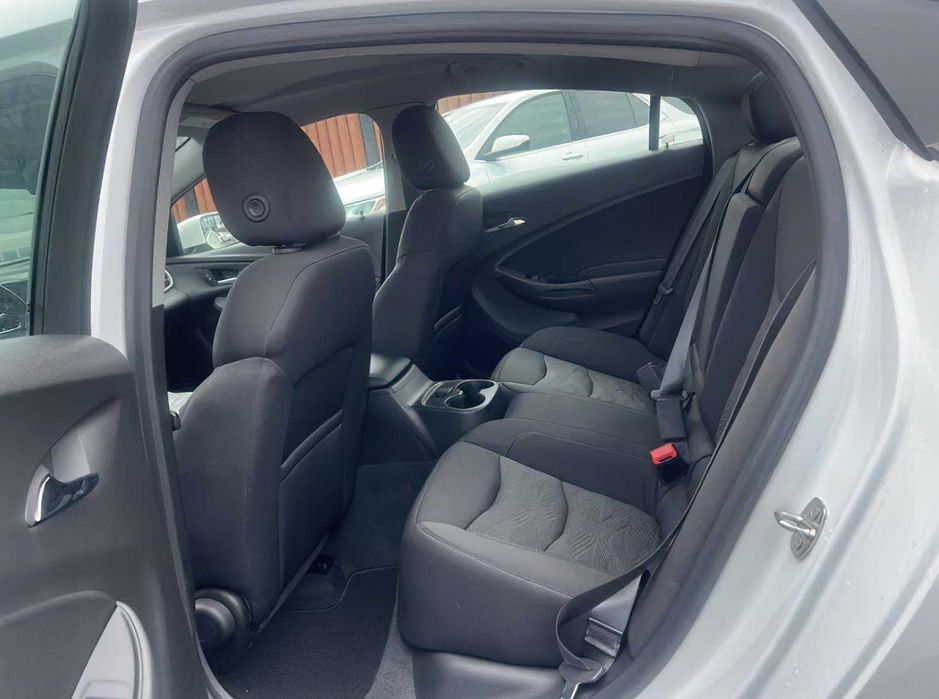 Chevrolet Volt LT      2019
