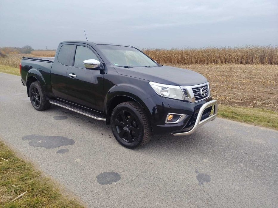 Nissan Pickup