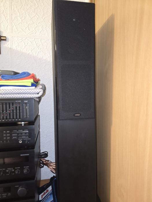 Sprzedam zamienie sprawne idealny stan kolumny KEF 150W transport