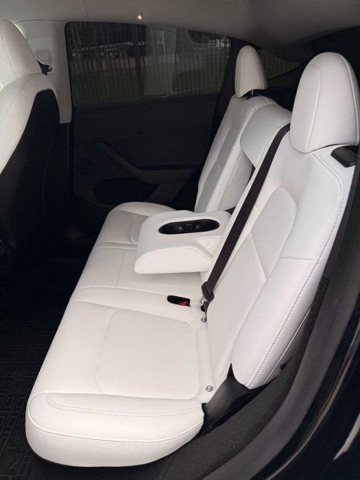 Tesla Model Y 2024 VIN 7SAYGDEE0RA246829 фото оголошення 13 з 18