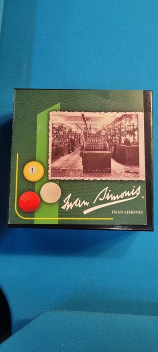 Szczotka do czyszczenia sukna bilardowego/snookerowego - Iwan Simonis