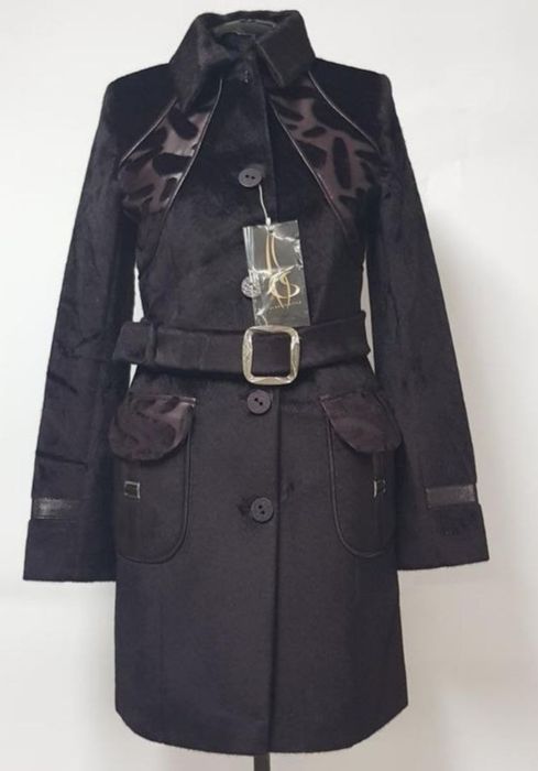 Легке пальто, нове.