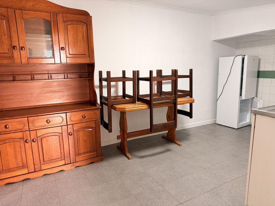 Alugo casa Olho Marinho