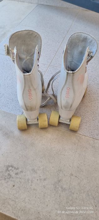 Patins criança como novos