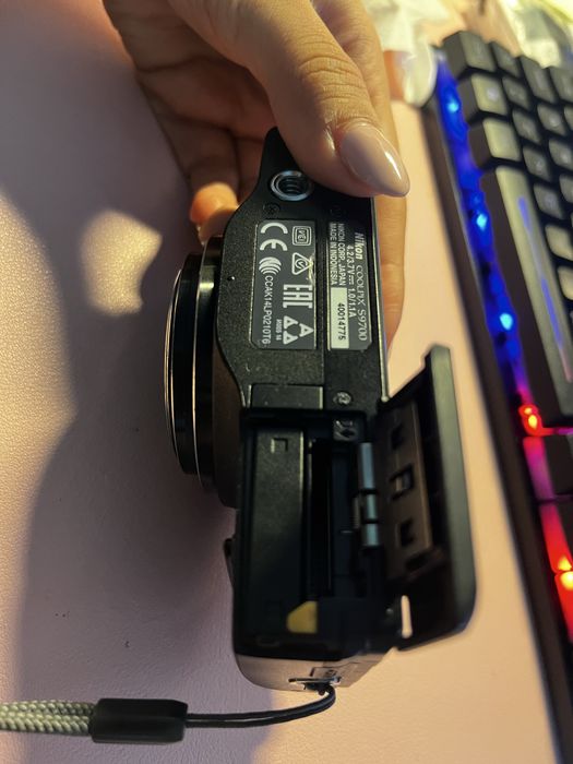 Nikon coolpix s9700 para PEÇAS/ arranjo