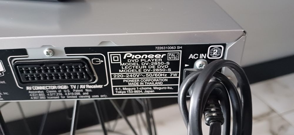 Odtwarzacz DVD Pionieer DV-2850.