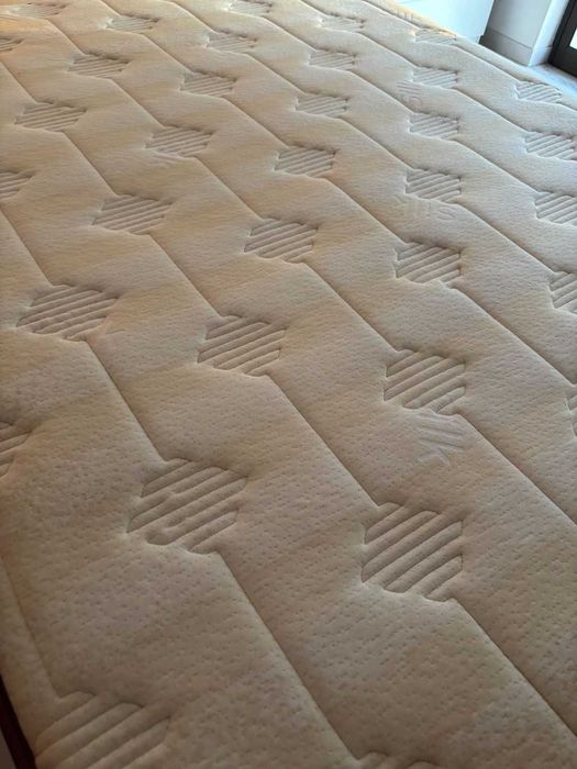 Cama Madeira Maciça + Colchão/Estrado
