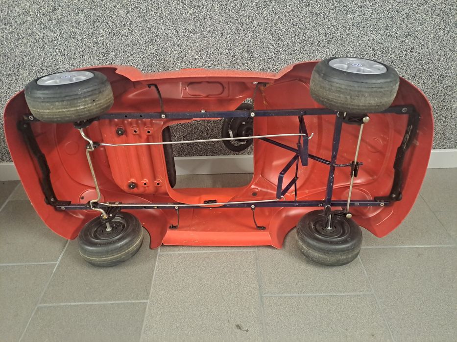 Autko dla dziecka quad, na pedaly new beetle