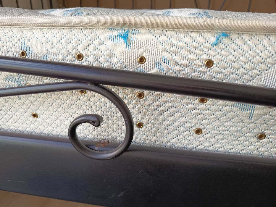 Cama solteiro ferro IKEA
