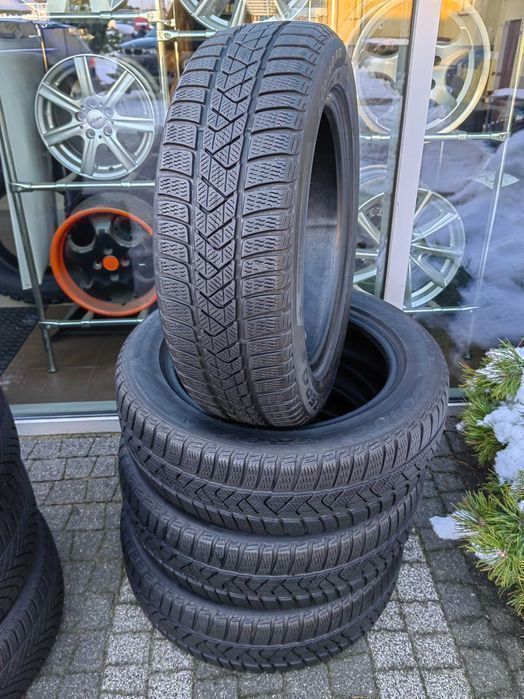 205/60r17 93H Pirelli Sottozero 3 zima komplet