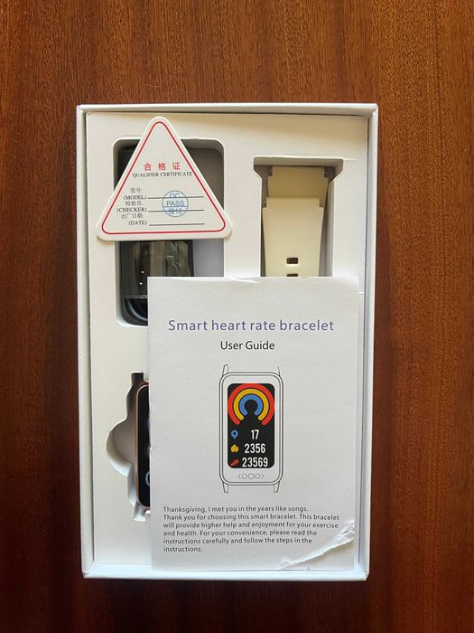 Smartwatch Fitness Dourado