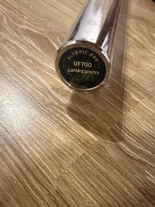 Gryf olimpisjki  220 cm 700kg UF700 20kg