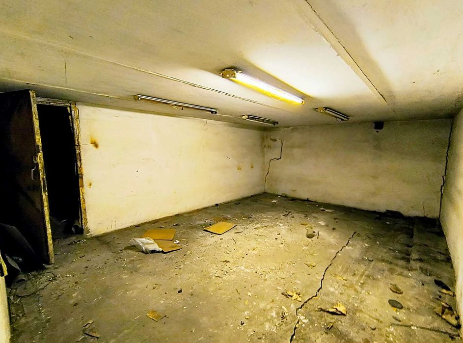 Високий гараж більше 300 м2 АГК Олімп Дубки Космонавтів Троїцька