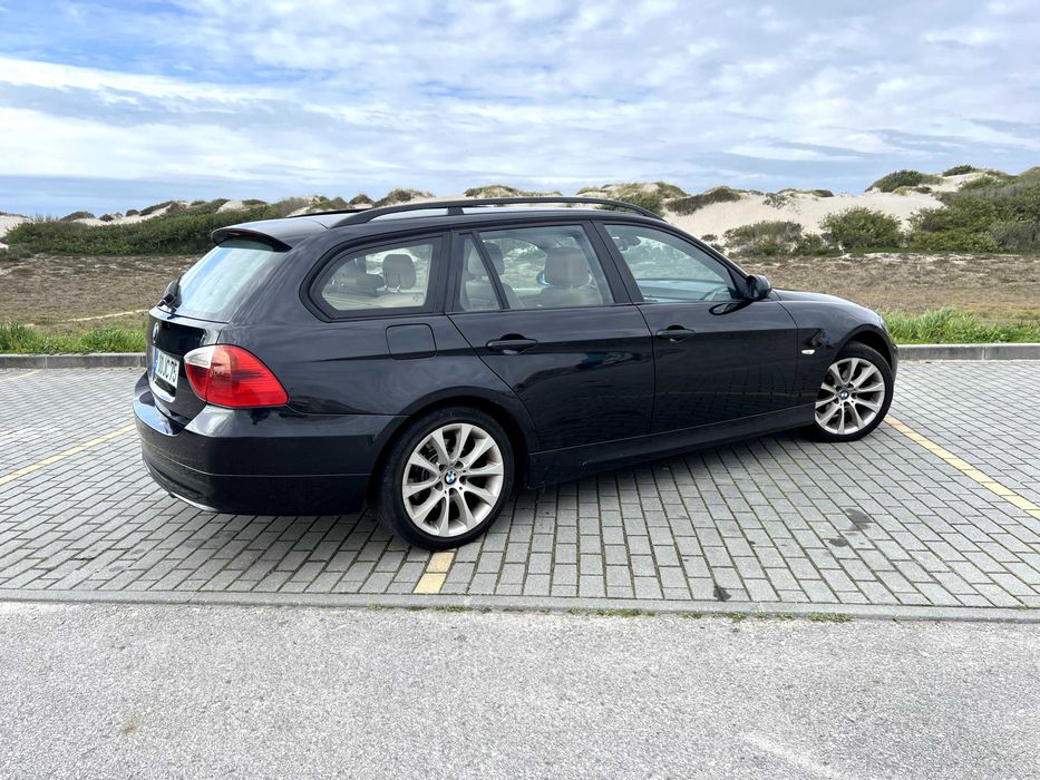 BMW 318d - 2008 - 377km