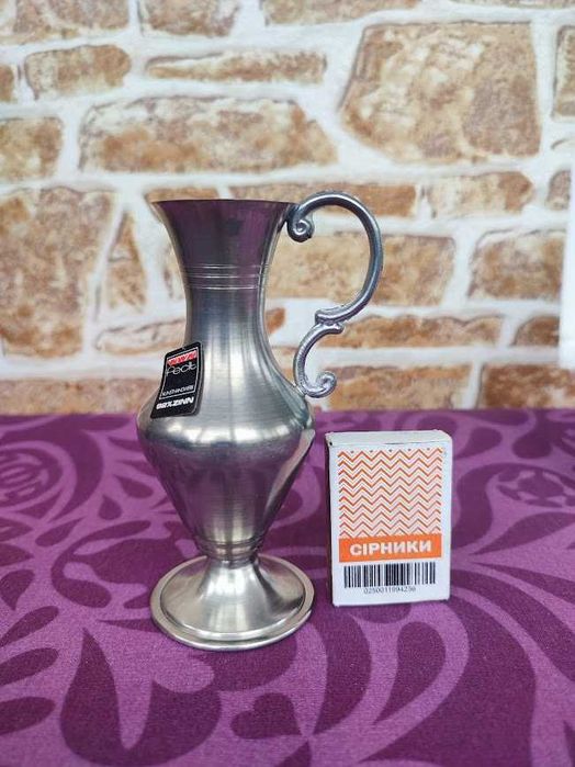 Глечик декоративний з харчового олова. Німеччина