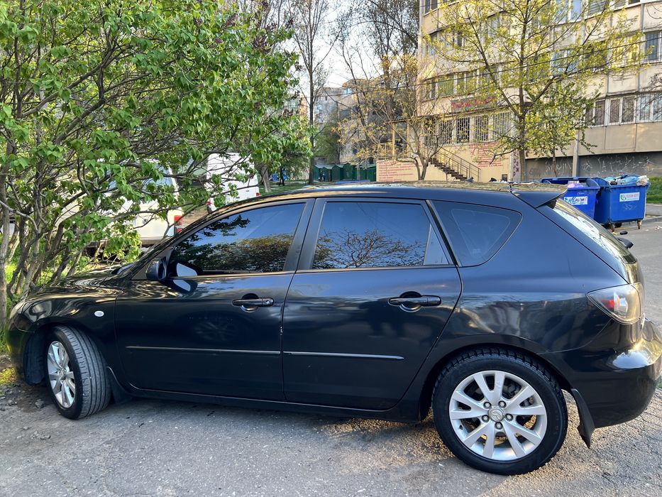Продам mazda 3  2007г