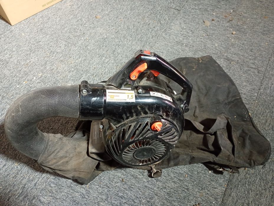 Fuxtec spalinowa dmuchawa/odkurzacz do liści