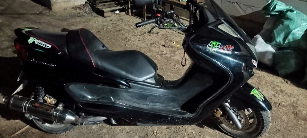 Продам макси скутер YAMAHA MAJESTY 250
