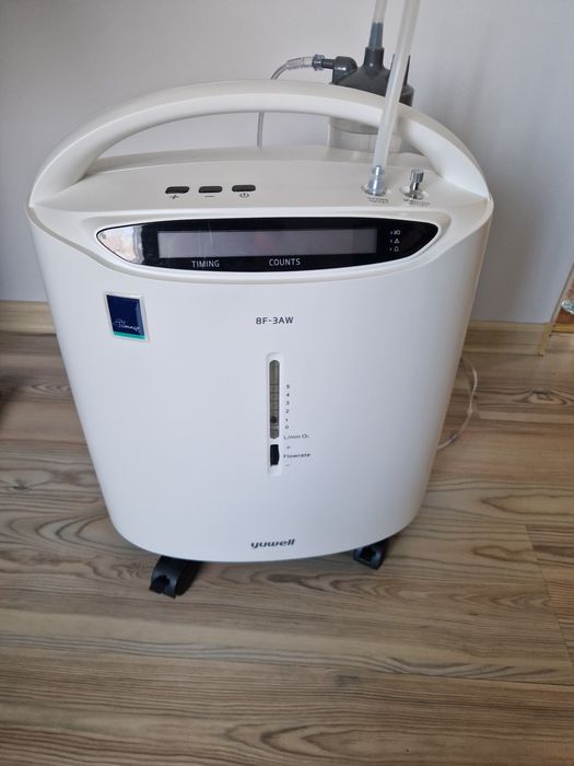 Koncentrator tlenu Yuwell 8F-3AW