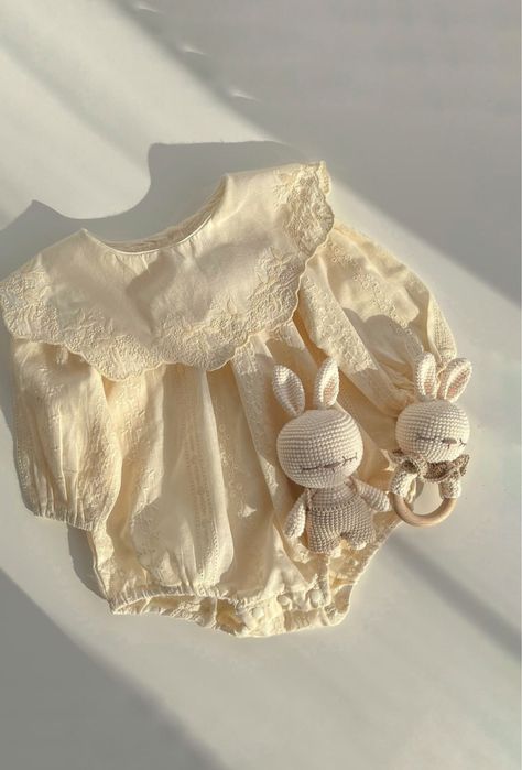 Святковий боді з комірцем на довгий рукавчик, 80 р., молочний ромпер