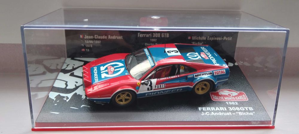 FERRARI  : 8 modelos escala 1/43