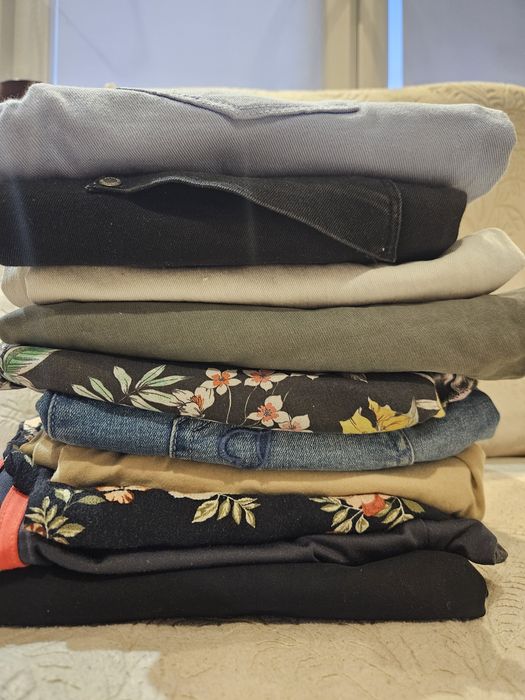 Paka damskich spodni rozmiar 36 (10 par)