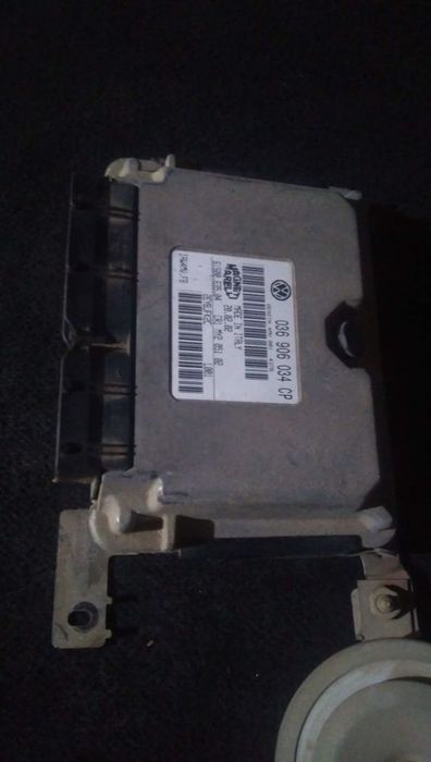 Centralina Do Motor Seat Leon (1M1)