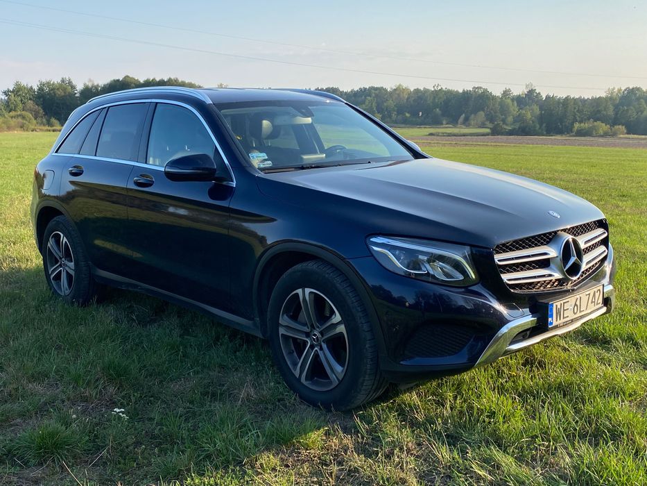 Mercedes glc 220d  AMG Styling salon Polska